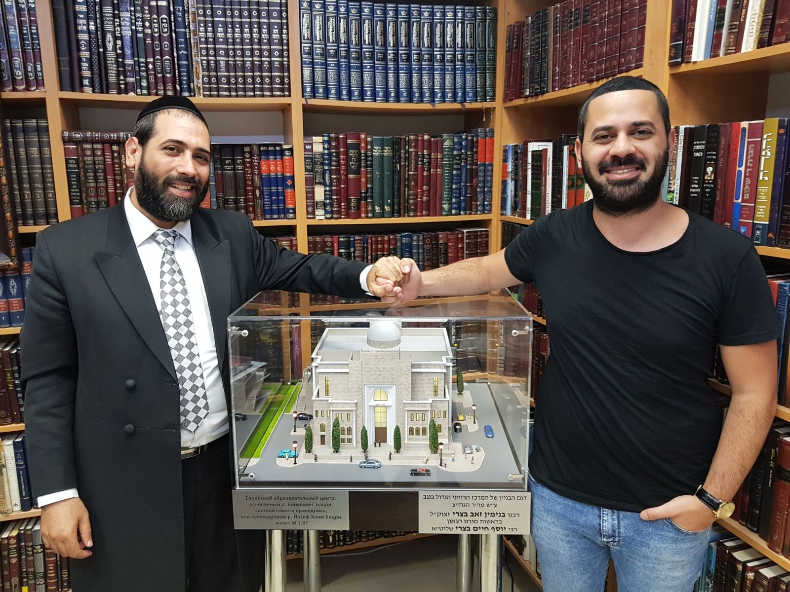 דין הררי, איש חיי הלילה של הברקה